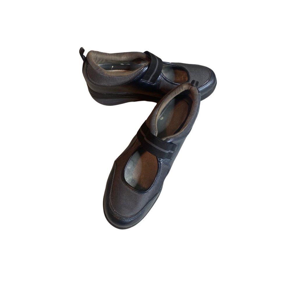 Get Fit by Grasshopper slip on comfort shoes health and wellness size 9